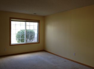 1986 Jan Echo Trl, Eagan, MN 55122