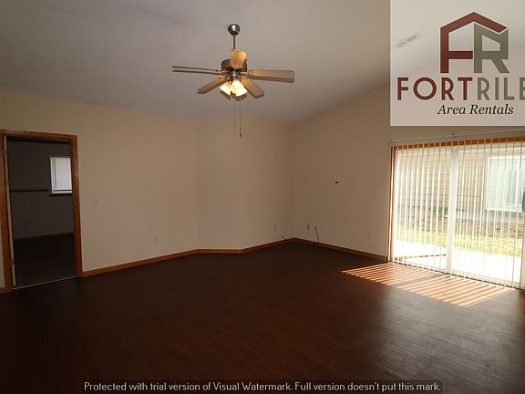 2nd image of 1616 Clover Dr