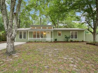 4225 NW 26th Dr, Gainesville, FL 32605