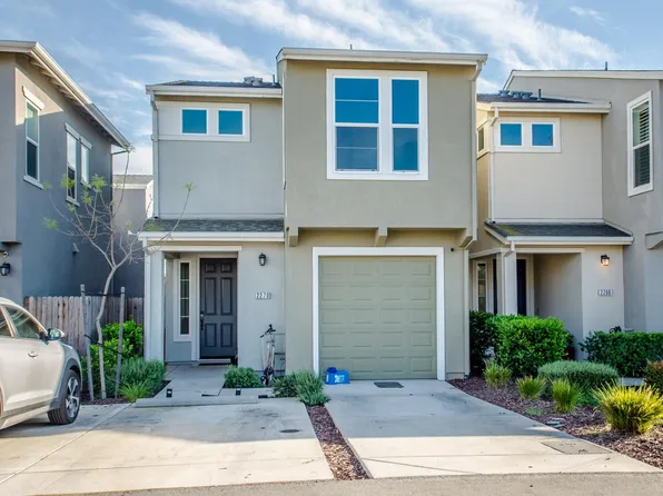 2270 Monte Cassino Ln, Sacramento, CA 95825