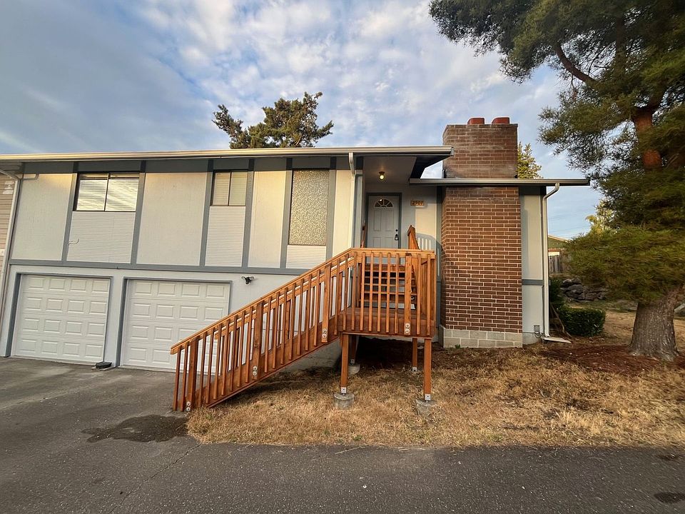 1st image of 2907 Glendale Dr W