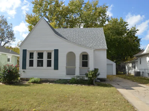 631 S Volutsia Ave, Wichita, KS 67211