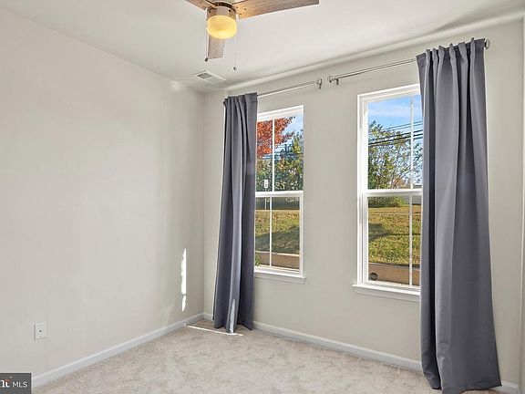 4th image of 7519 Mundell Rd