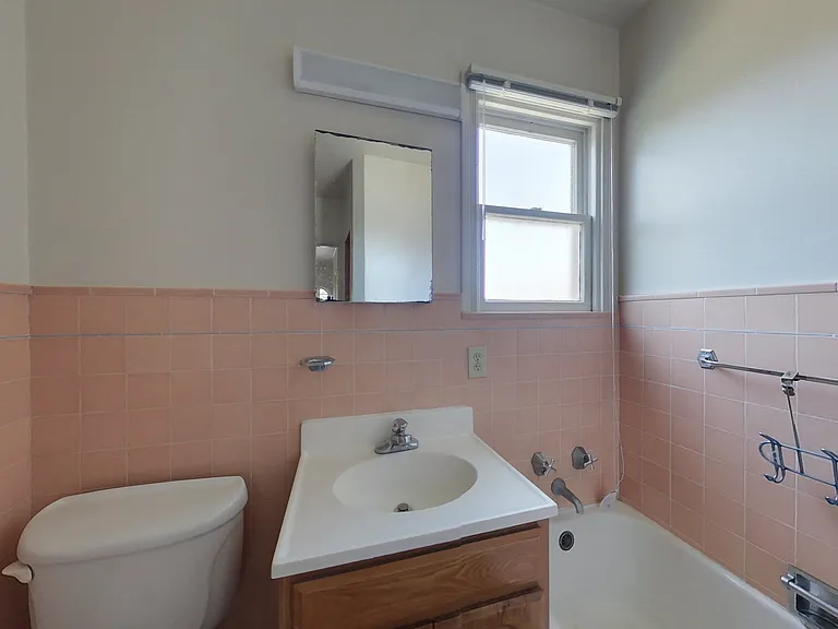 2412 Ellsworth St. — Photo 23