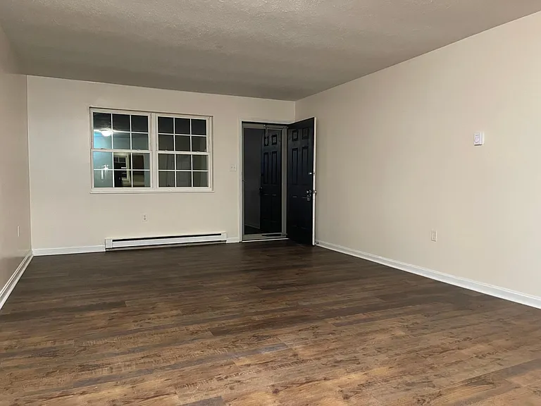 717 Lorene Cir — Photo 5
