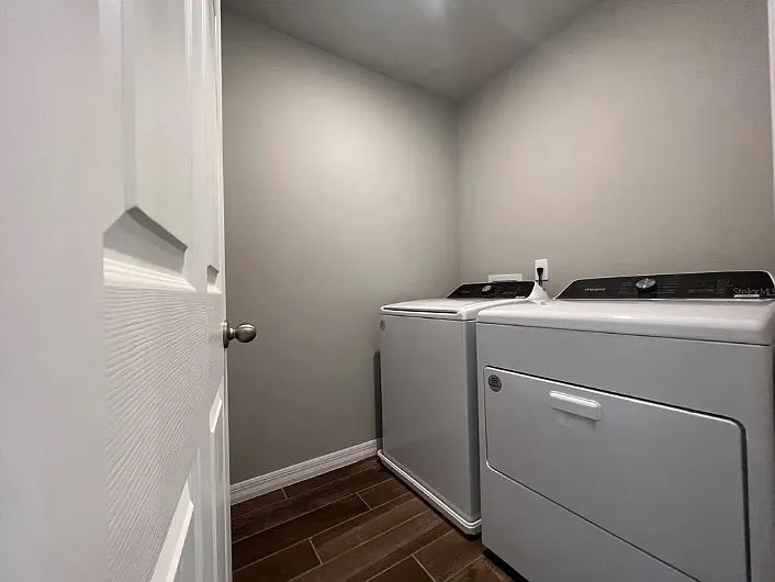 756 Legacy Dr — Photo 14