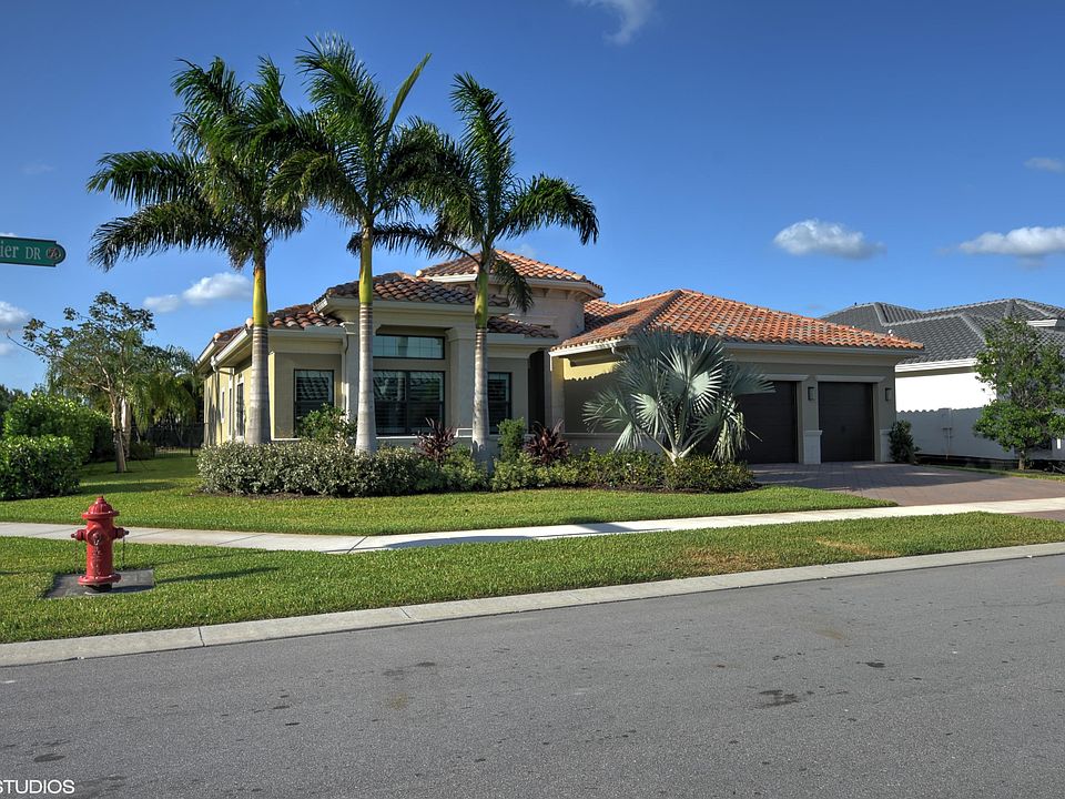 1st image of 9841 Montpellier Dr