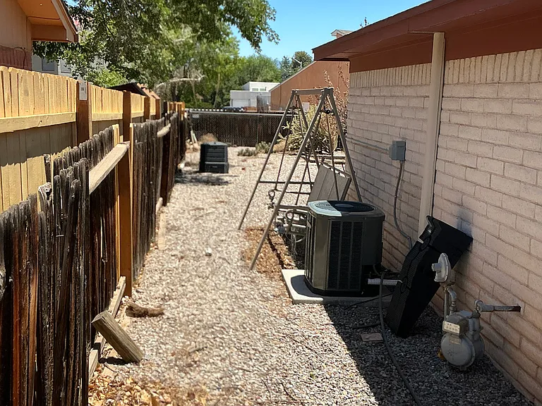 6216 Vista Montano St NW — Photo 14