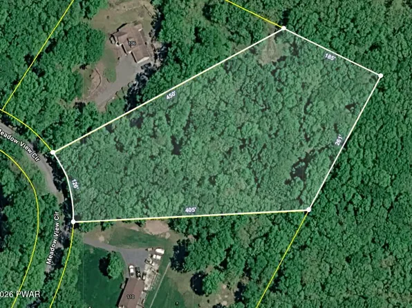 Meadowview Cir, Shohola, PA 18458