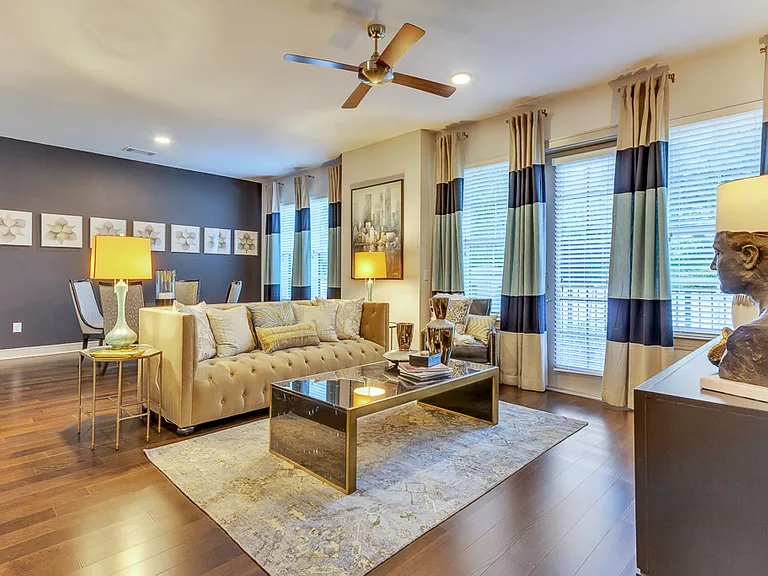 The Laurel Preston Hollow — Photo 1