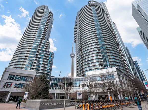 8 York St #1010-C01, Toronto, ON M5J 2Y2