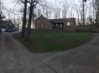 2243 Stonybrook Rd, Louisville, TN 37777
