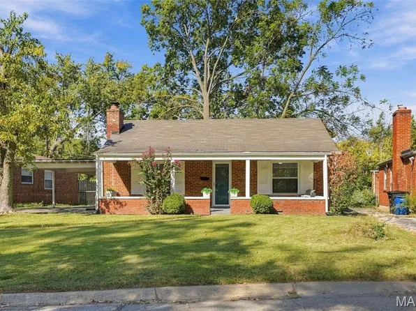 1063 Raisher Dr, Saint Louis, MO 63130
