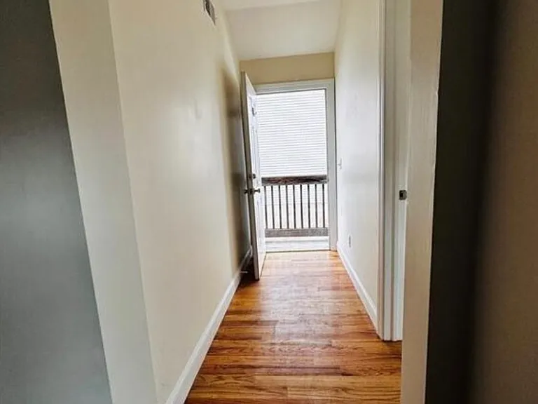 31 Brainerd Rd #B — Photo 13