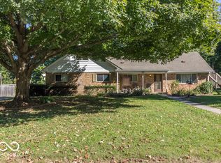 809 Riverside Dr, Greenwood, IN 46142