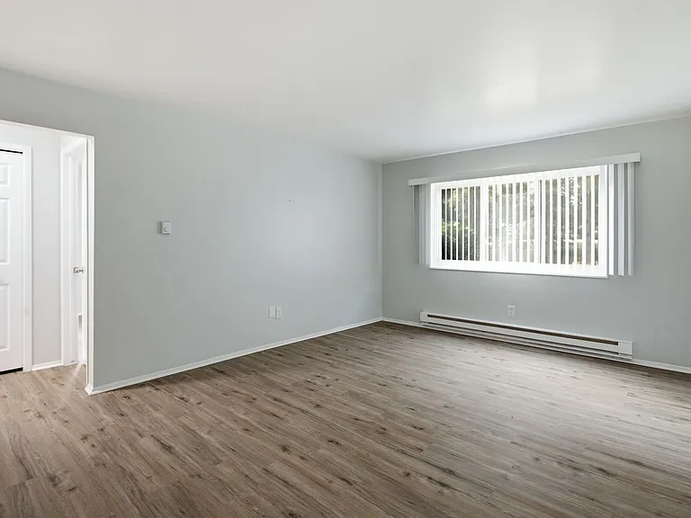 365 Granger Rd — Photo 5