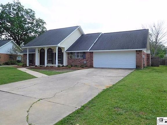 4th image of 3204 Stowers Dr #11