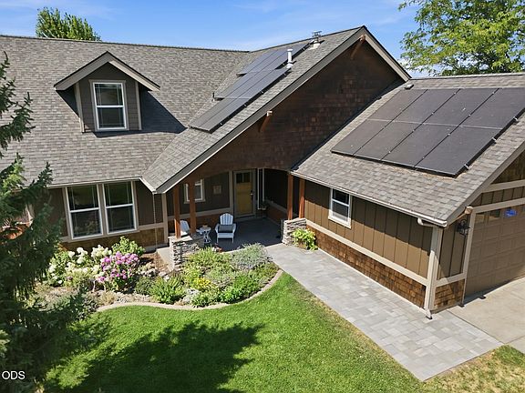 2nd image of 2238 NW Oak Ave