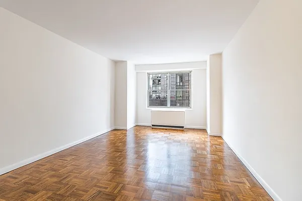 Rented by Charles H. Greenthal Management Corp | media 13