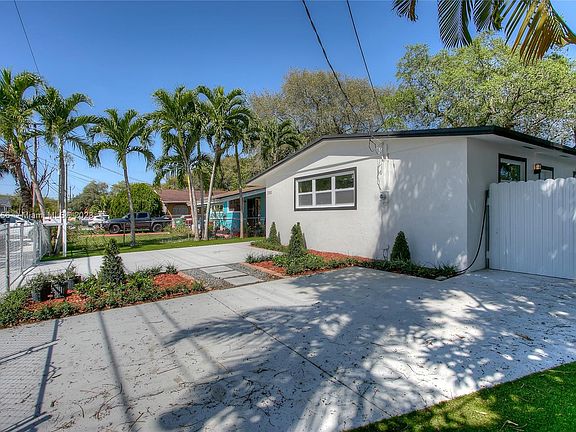 3rd image of 2101 NW 152nd Ter
