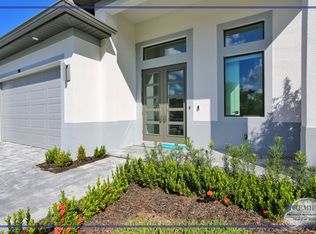 783 110th Ave N, Naples, FL 34108