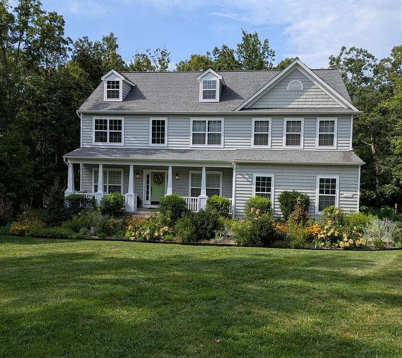 1st image of 10229 Quartz Ave