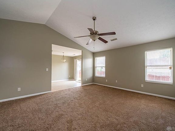 2nd image of 4422 Softwood Ln