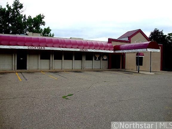 5th image of 2176 7th St W