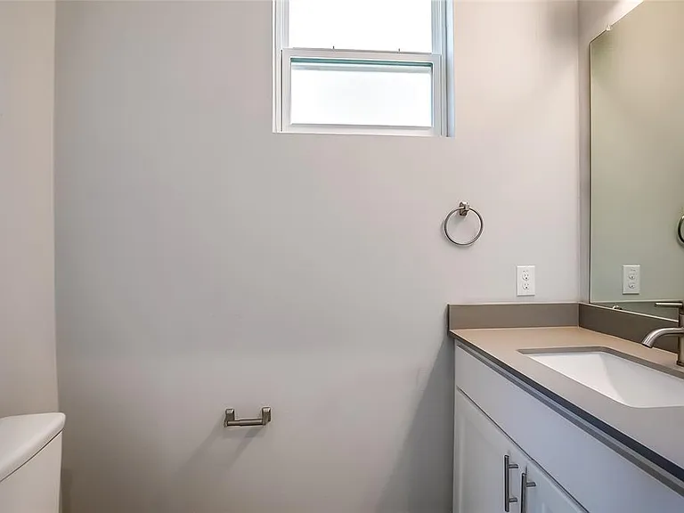 6303 Santos St #A — Photo 28