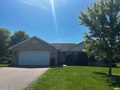 3829 Lake Dr, Taylorville, IL, 62568
