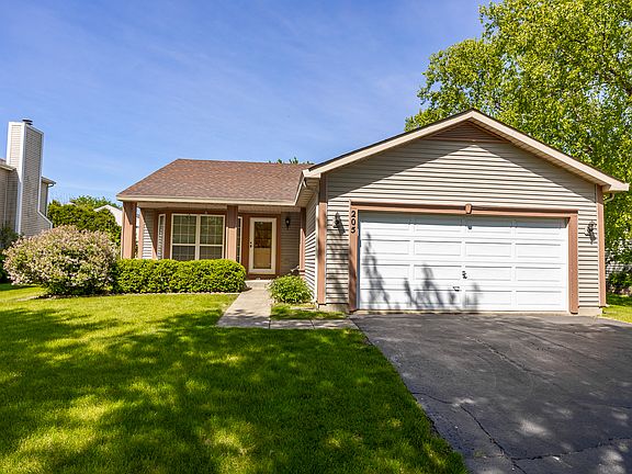 2nd image of 205 S Woodlet Ln