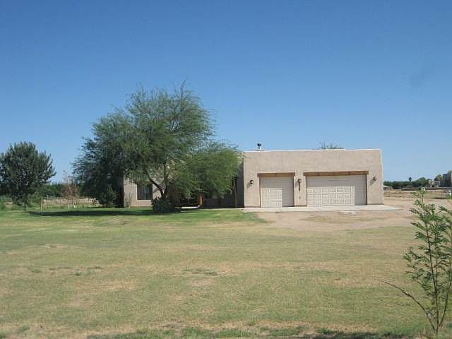 1st image of 2216 E County 17 St