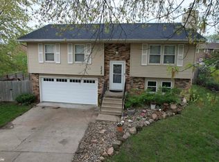 222 E View Dr, Osceola, IA 50213