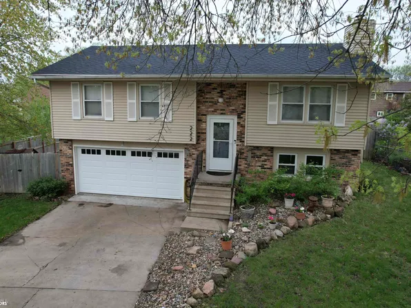 222 E View Dr, Osceola, IA 50213