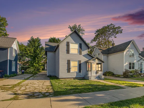 215 W 14th St, Holland, MI 49423