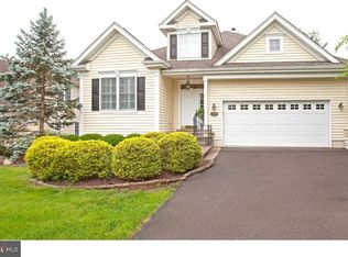 105 Silver Tail Ln, New Hope, PA 18938