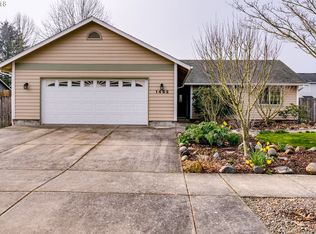 1452 Adelman Loop, Eugene, OR 97402