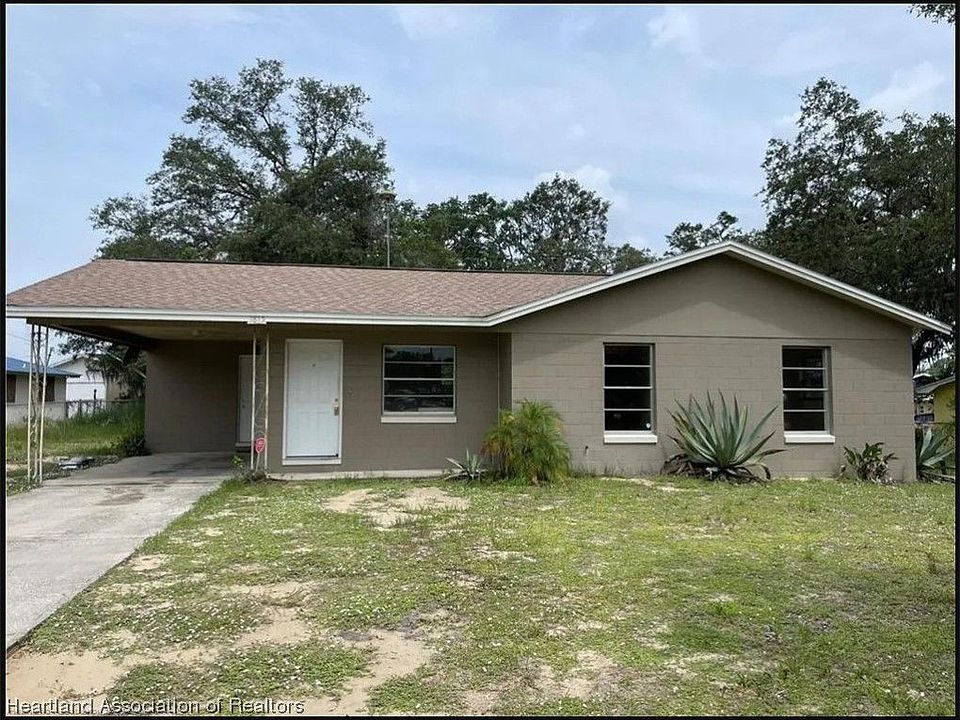 1st image of 1815 Warfield Pl