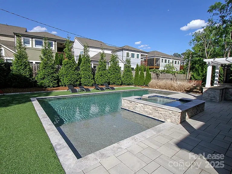 501 Greystone Rd — Photo 16