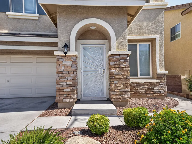 10648 Bandera Mountain Ln — Photo 47