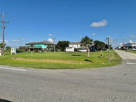 2nd image of 982 S Melody Ln