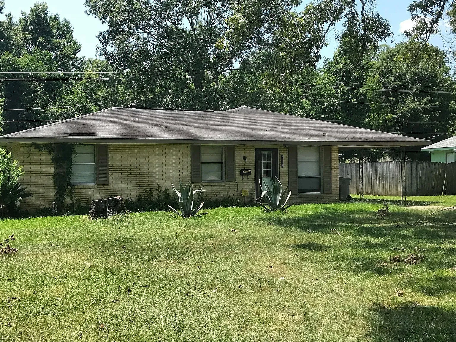 721 Charles Avenue — Photo 1