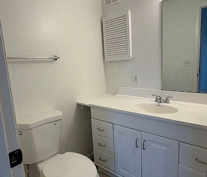 2101 Ottawa St #302B — Photo 33