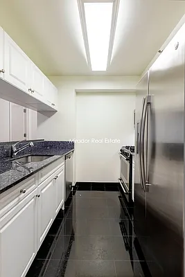 Rented by Mirador Real Estate | media 28