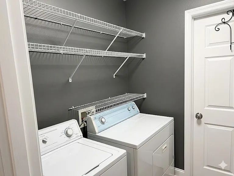 13830 Glasser Ave — Photo 14