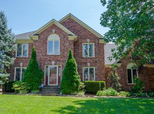 1514 Sable Wing Cir, Louisville, KY 40223