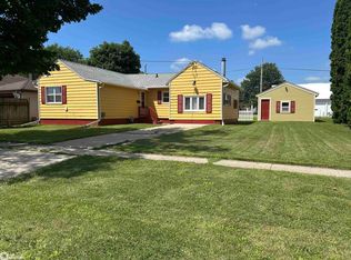 511 5th St SW, Hampton, IA 50441