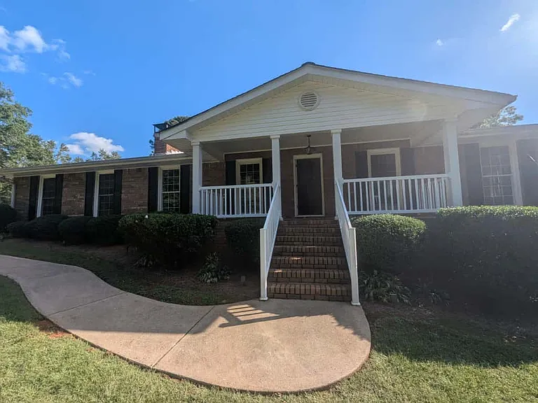 10208 Cumming Hwy — Photo 20