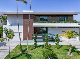 2037 NE 121st Rd, North Miami, FL 33181