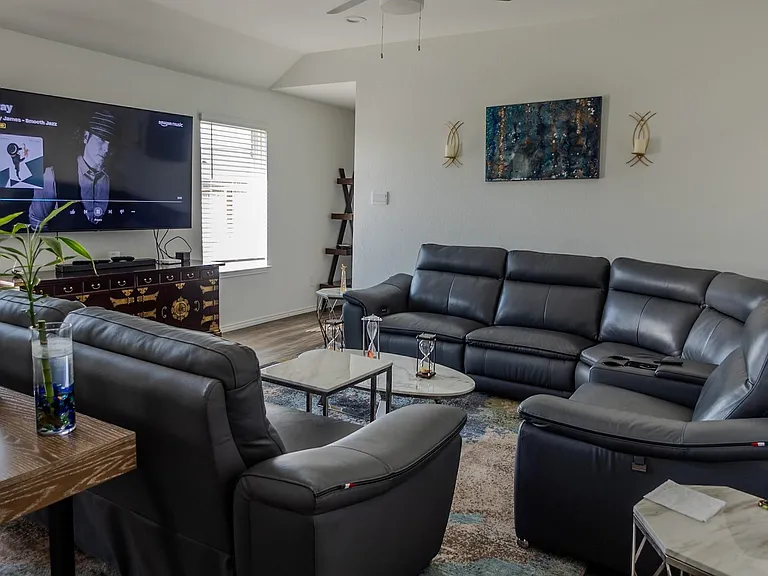 5108 Marcasca Dr — Photo 5